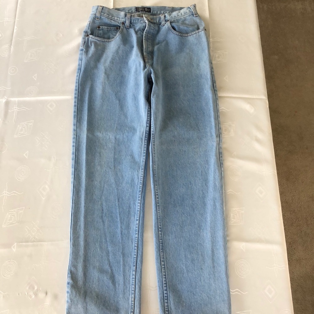 Men’s Jeans 36 X 34 Old Navy Loose fit. Nice  blue